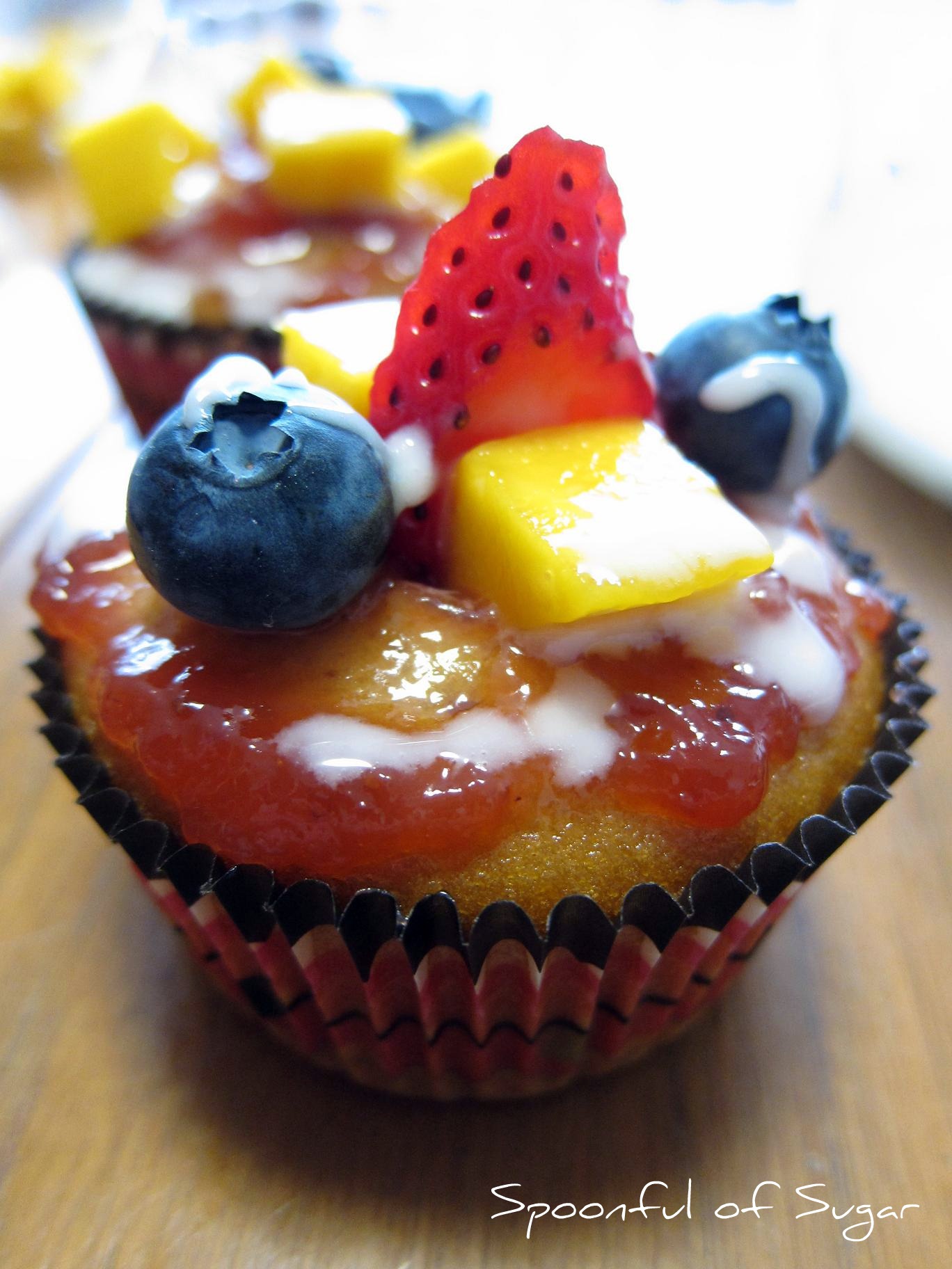 Vanilla and Agave Nectar Cupcakes Topped with Mixed Fruit ...